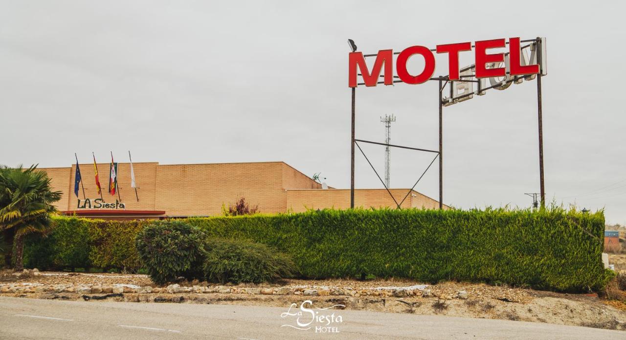 La Siesta Motel Villamarciel Екстериор снимка